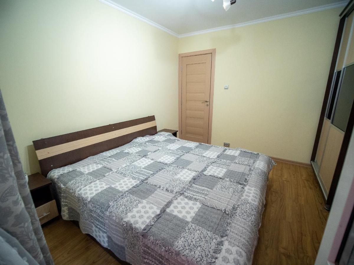 L&R Modern Apartment Otelu Rosu Luaran gambar